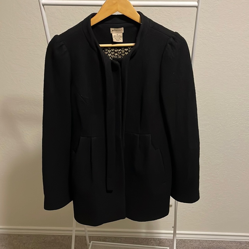 Black wool peplump coat